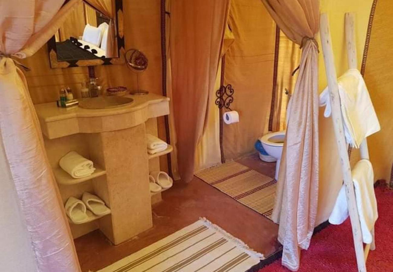 Host Luxury Camp 호텔 메르주가 외부 사진