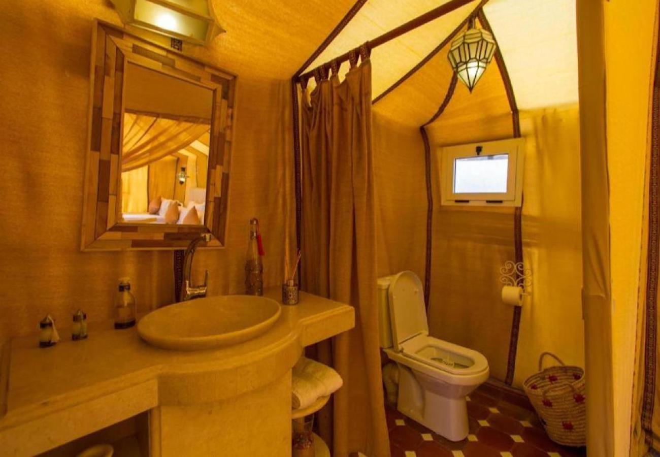 Host Luxury Camp 호텔 메르주가 외부 사진