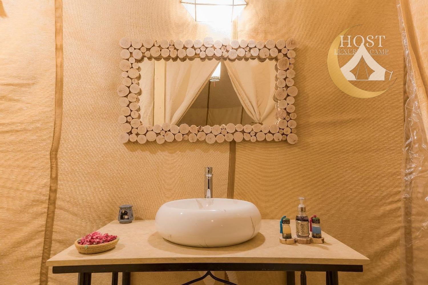 Host Luxury Camp 호텔 메르주가 외부 사진